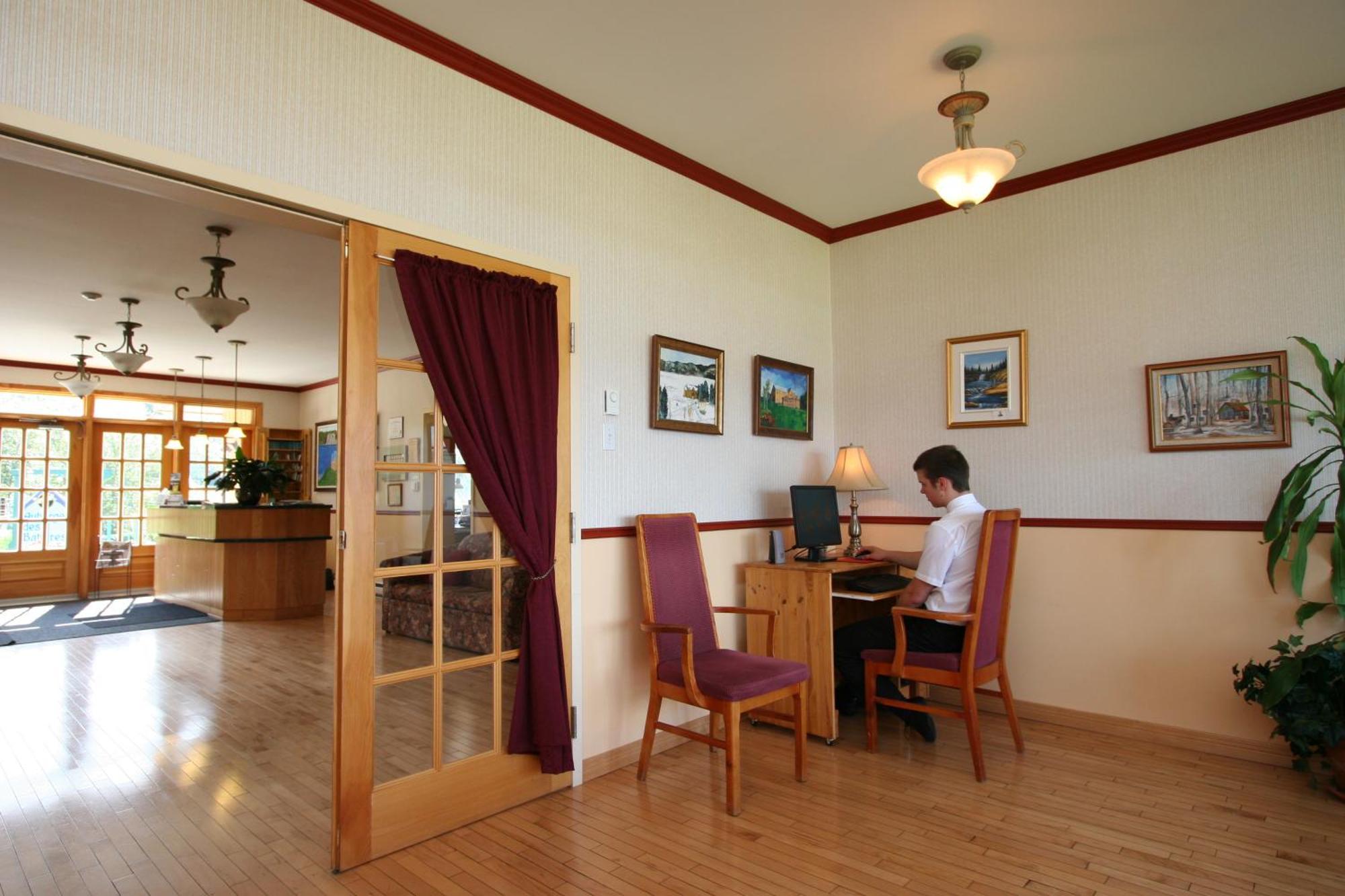 Auberge Des Battures La Baie Exterior photo
