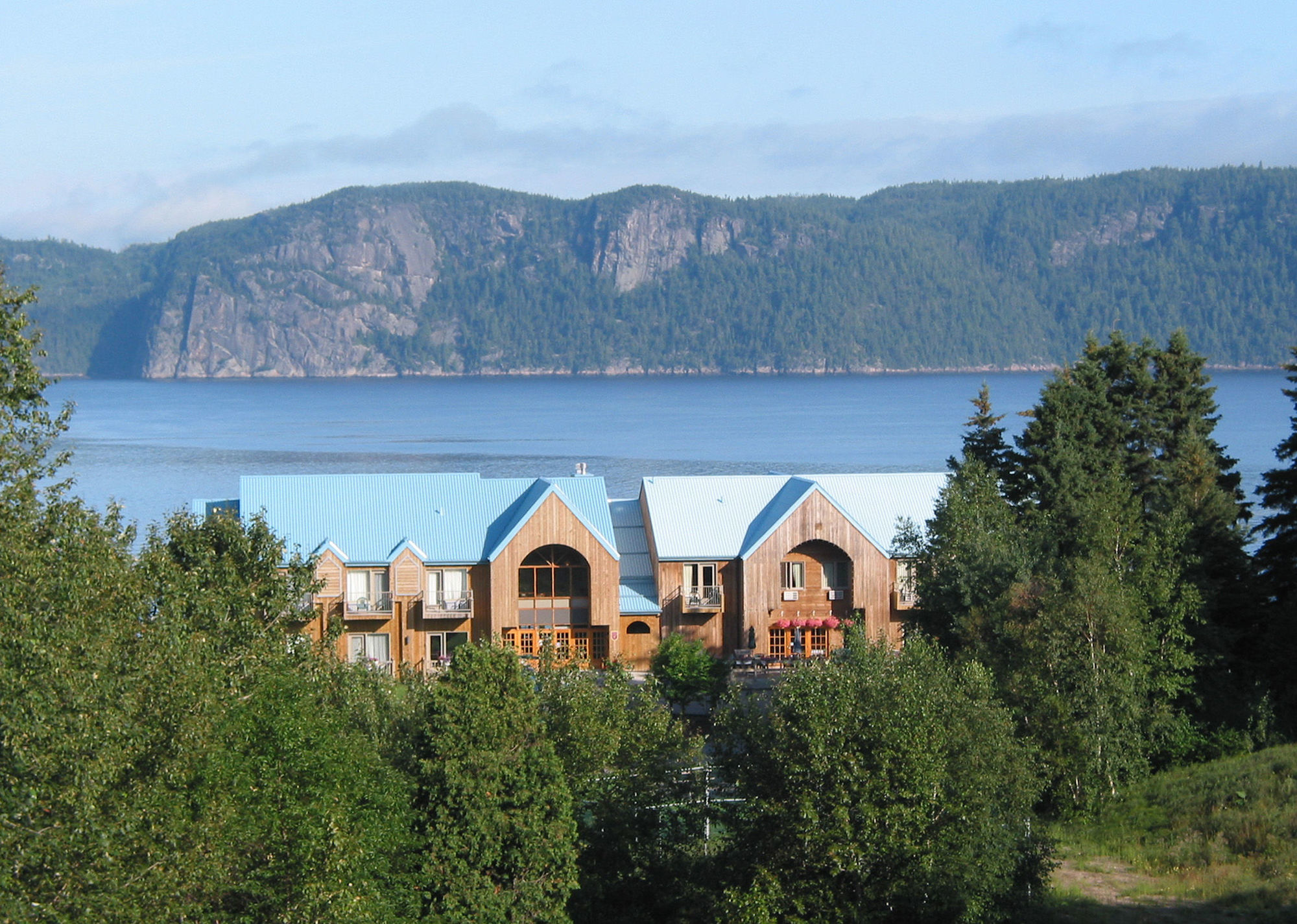 Auberge Des Battures La Baie Exterior photo