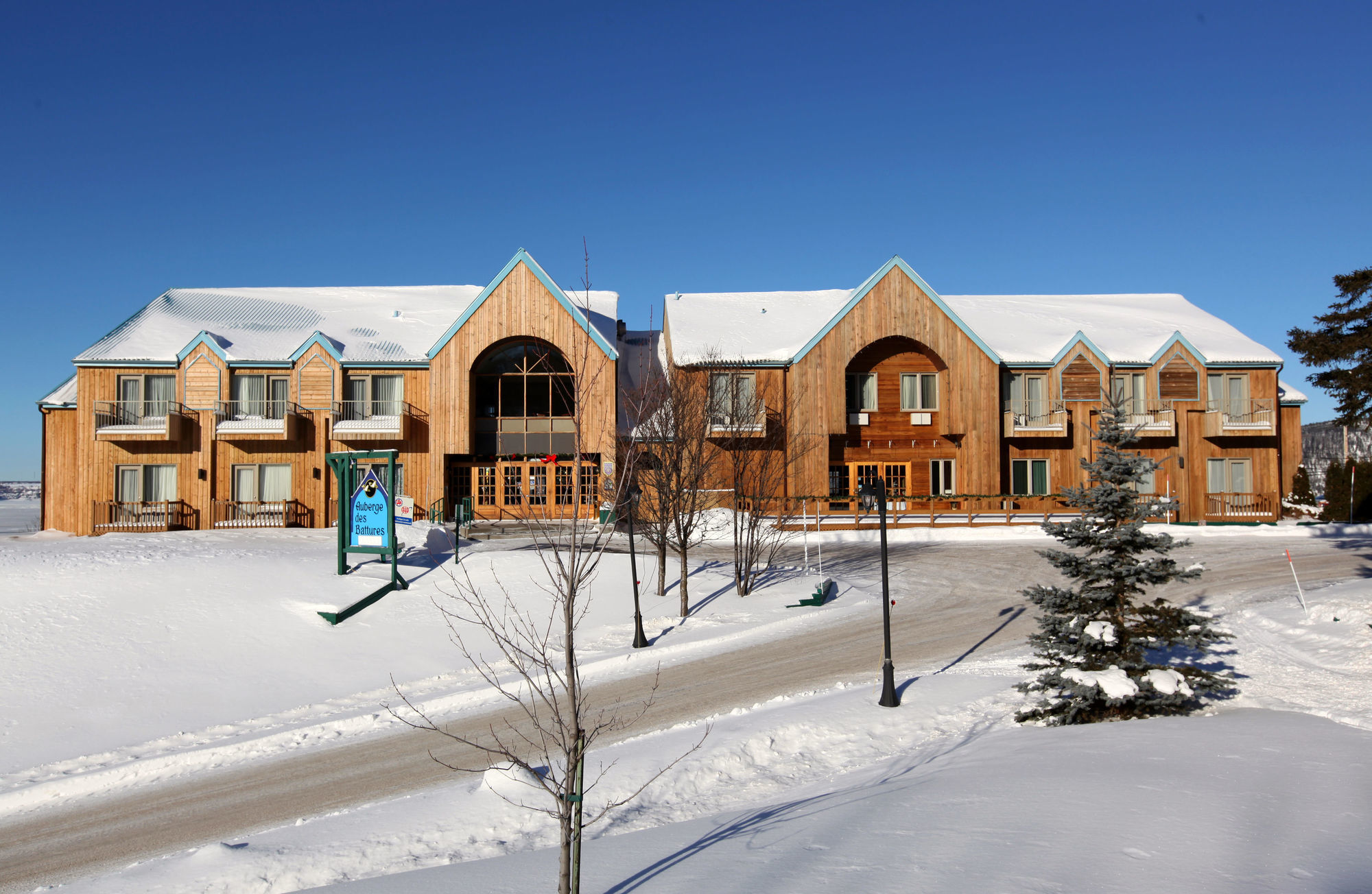Auberge Des Battures La Baie Exterior photo